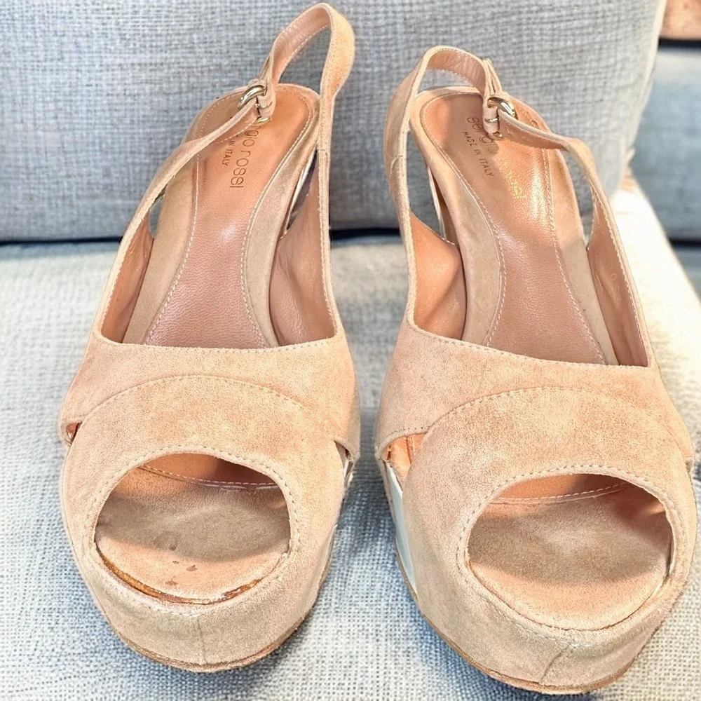 Sergio Rossi ‘Agathe’ Tan Suede & White Patent Peep Toe Slingback Heels Size 7.5